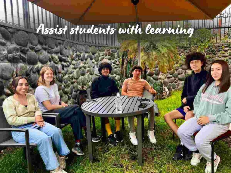 cultural immersion in Ecuador
